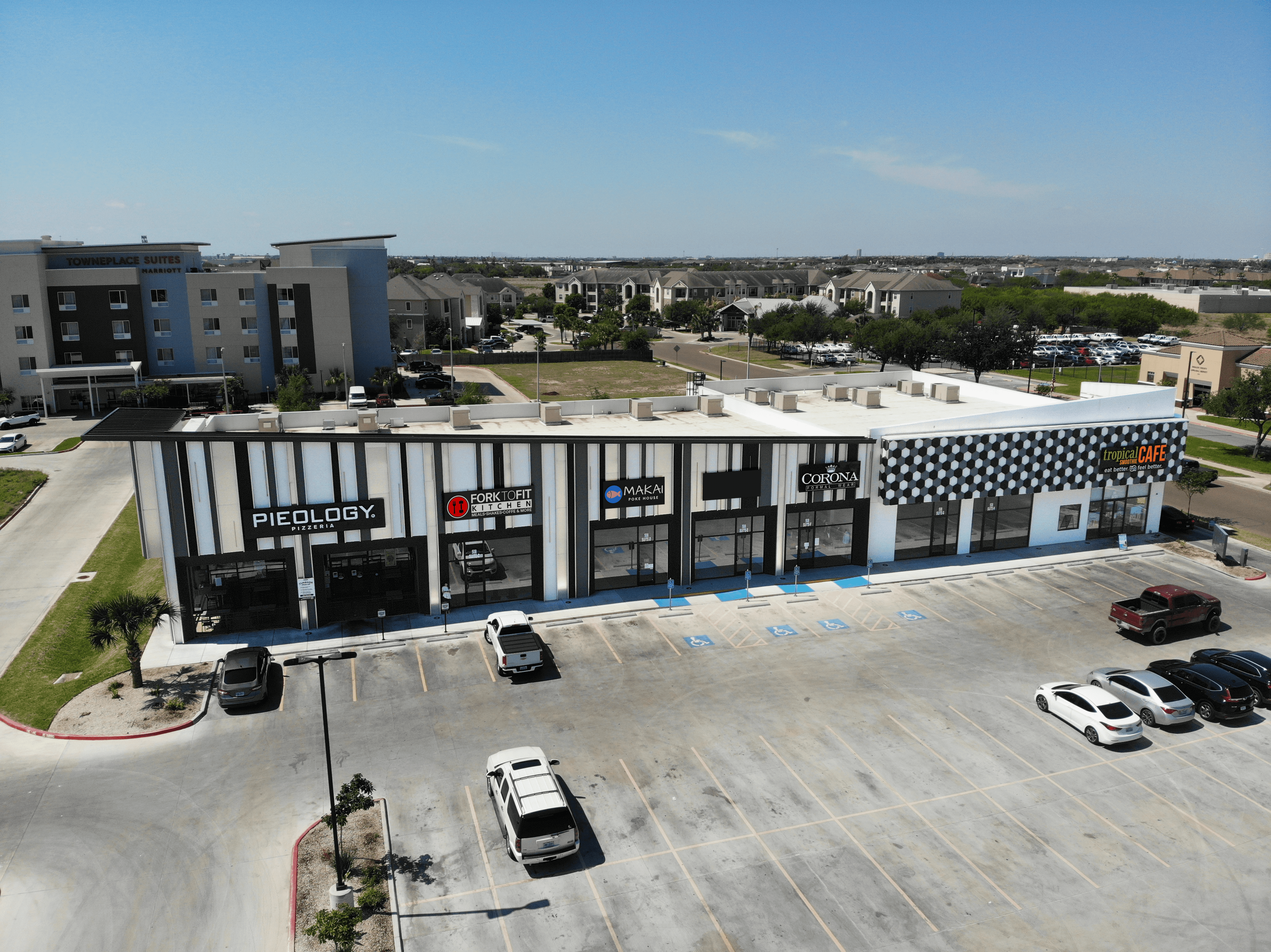 Trenton Plaza